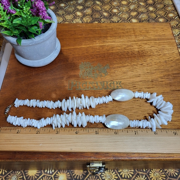 Vintage Mother of Pearl and Puka Shell Necklace - Picture 15 of 16